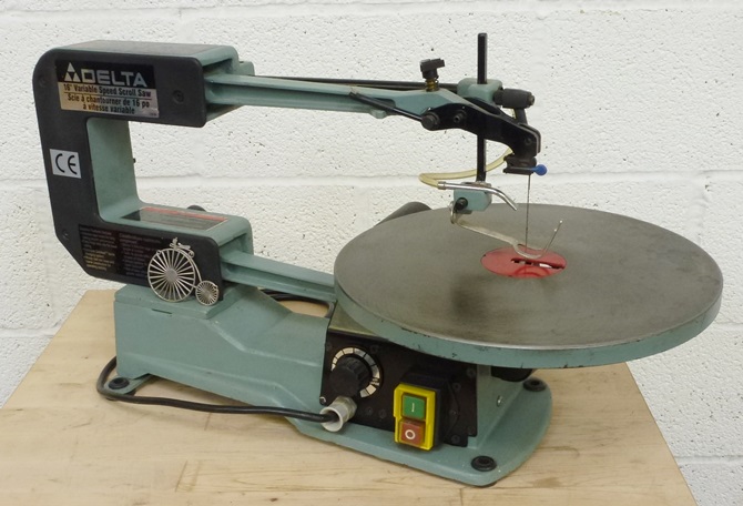 DELTA 16" VARIABLE SPEED SCROLL SAW
